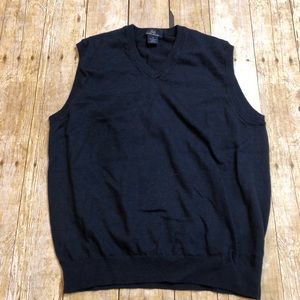 Brooks Brothers men’s vest M merino wool 346